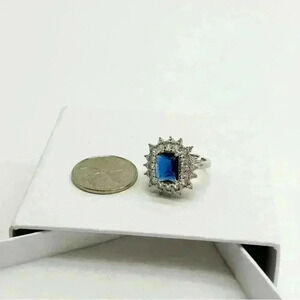 Gorgeous silver and blue colored stone  adjustable ring